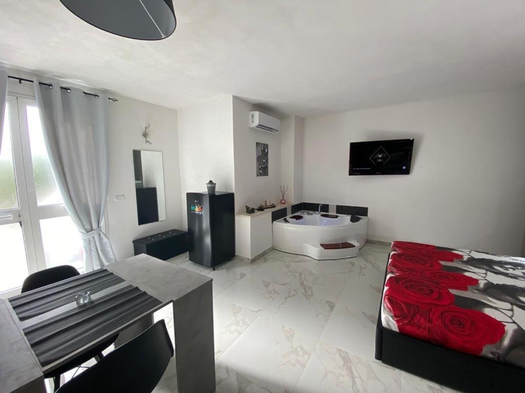 Tosk House Apartamento Peschici Exterior foto